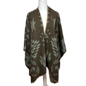 Aztec Shawl Wrap Poncho OSFM Brown Taupe Boho Southwestern Festival Cozy
